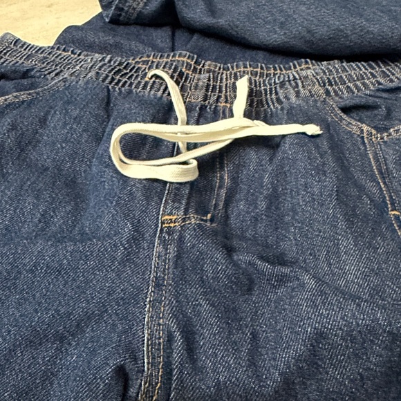 Universal Thread Dark Blue Flare Jeans. High rise. XXL - Picture 5 of 8